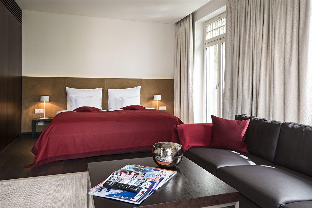Tauroa Steirerschloessl Hotell Zeltweg Exteriör bild
