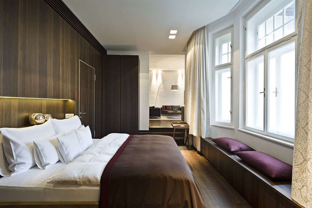 Tauroa Steirerschloessl Hotell Zeltweg Exteriör bild
