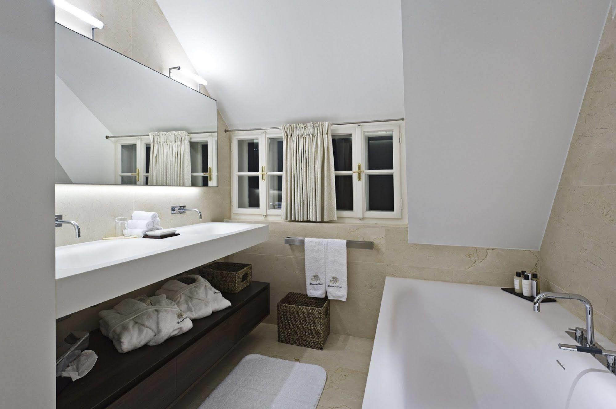 Tauroa Steirerschloessl Hotell Zeltweg Exteriör bild